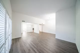 Photo #4: 6597246 Listing 