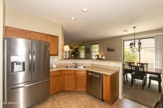 Photo #2: 6597369 Listing