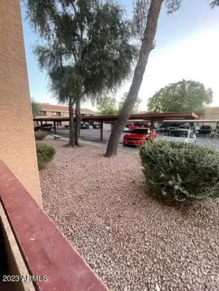 Photo #2: 6597500 Listing