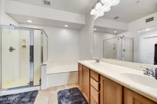 Photo #6: 6597660 Listing