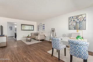 Photo #4: 6597849 Listing