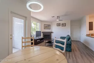 Photo #2: 6598295 Listing