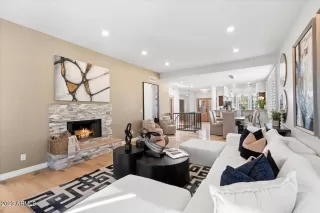 Photo #6: 6598312 Listing