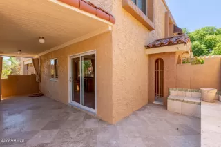 Photo #3: 6598358 Listing