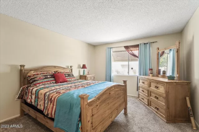 MLS: 6598665 Condo For Sale