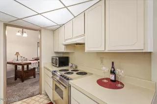 Photo #6: 6598665 Listing