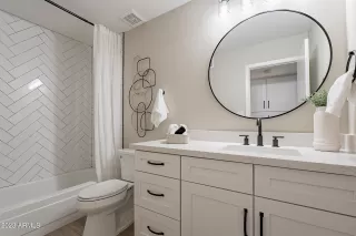 Photo #1: 6598758 Listing 