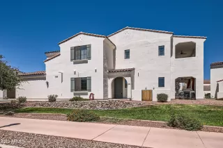 Photo #2: 6598941 Listing