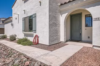 Photo #3: 6598941 Listing