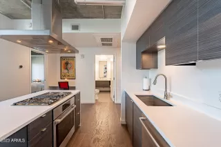 Photo #4: 6598979 Listing 