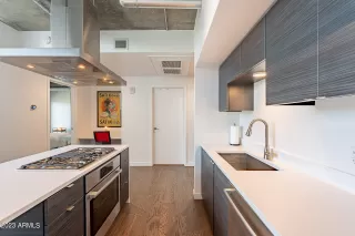 Photo #5: 6598979 Listing 