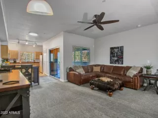 Photo #2: 6599025 Listing 