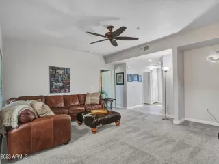 Photo #3: 6599025 Listing 