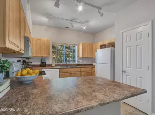 Photo #4: 6599025 Listing 