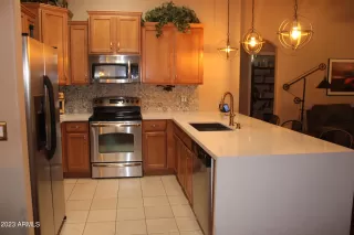 Photo #2: 6599336 Listing