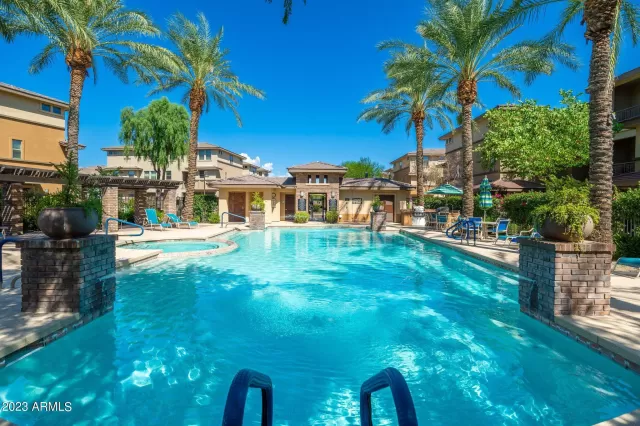 MLS: 6599493 Condo For Sale