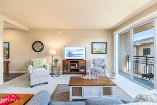 Photo #5: 6599493 Listing 