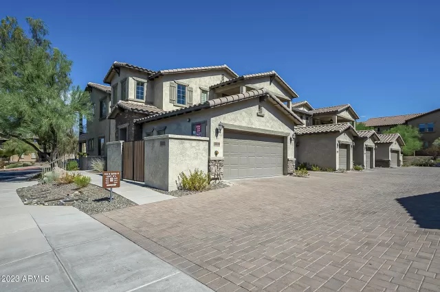 MLS: 6599641 Condo For Sale