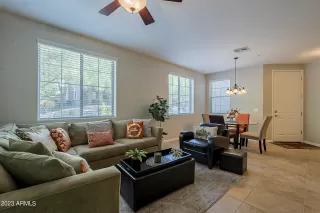 Photo #2: 6599641 Listing