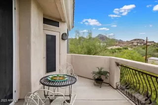 Photo #2: 6599736 Listing