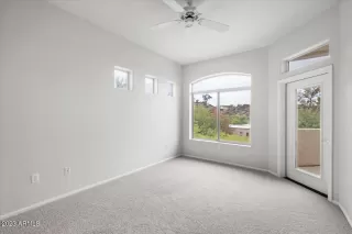 Photo #6: 6599736 Listing