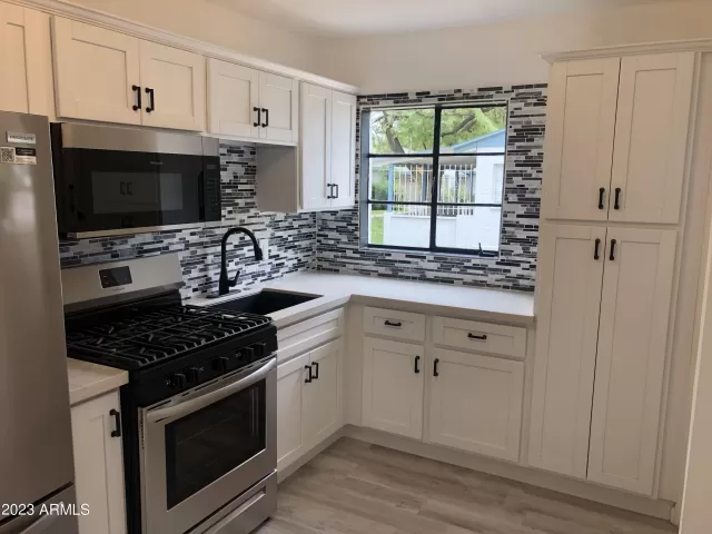 MLS: 6599791 Condo For Sale