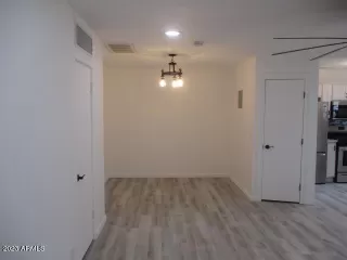 Photo #3: 6599791 Listing 