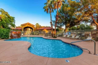 Photo #4: 6599814 Listing