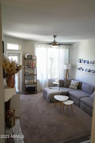Photo #2: 6599847 Listing
