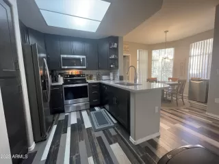 Photo #4: 6599847 Listing