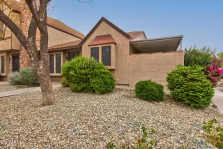 Photo #2: 6599893 Listing