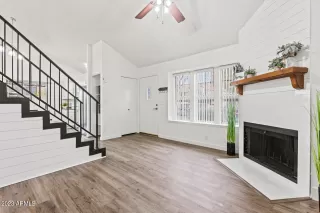 Photo #5: 6599893 Listing