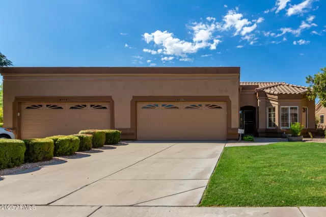 MLS: 6599895 Condo For Sale