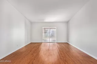 Photo #6: 6599971 Listing 