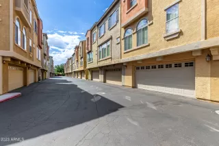 Photo #2: 6600320 Listing