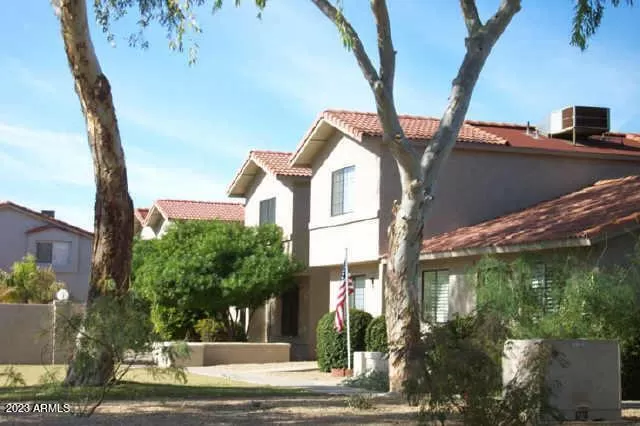 MLS: 6600386 Condo For Sale