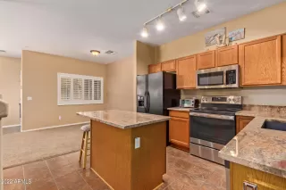 Photo #2: 6600421 Listing