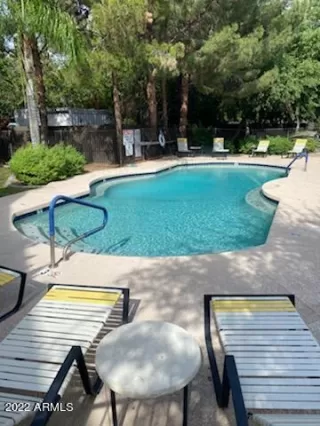 Photo #5: 6600421 Listing