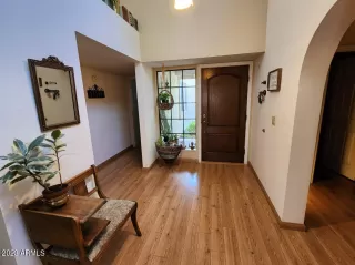 Photo #5: 6600606 Listing