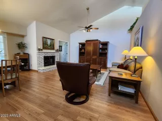 Photo #6: 6600606 Listing