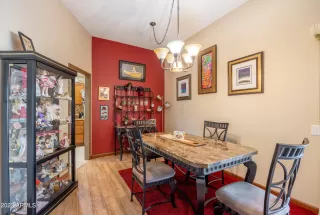 Photo #4: 6600816 Listing