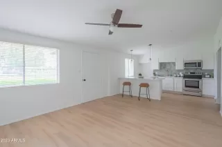 Photo #3: 6600831 Listing