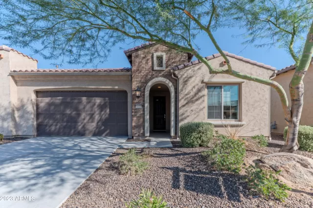 MLS: 6600879 Condo For Sale