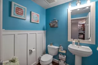 Photo #5: 6600985 Listing