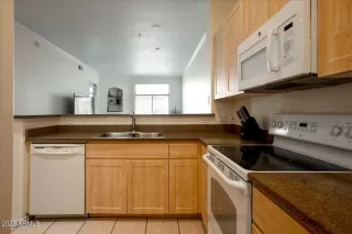 Photo #4: 6601376 Listing 