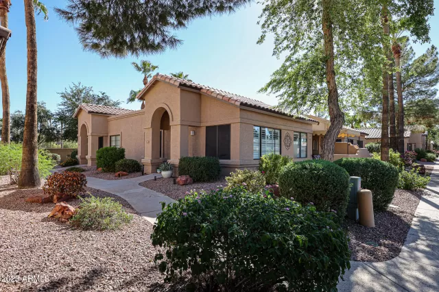 MLS: 6601437 Condo For Sale
