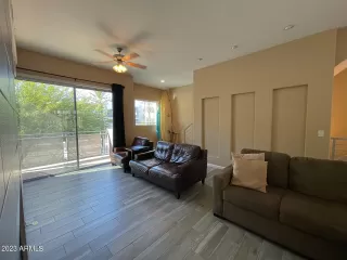 Photo #5: 6601487 Listing