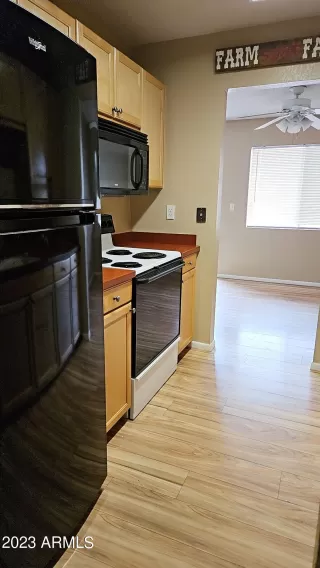 Photo #2: 6601497 Listing