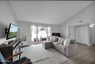 Photo #4: 6601523 Listing 