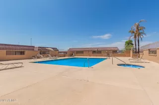 Photo #2: 6601585 Listing